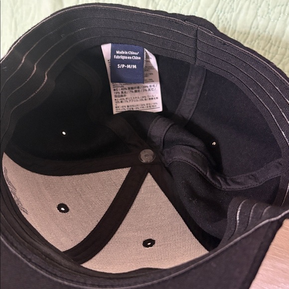 Arc’Teryx Cap - Picture 2 of 2